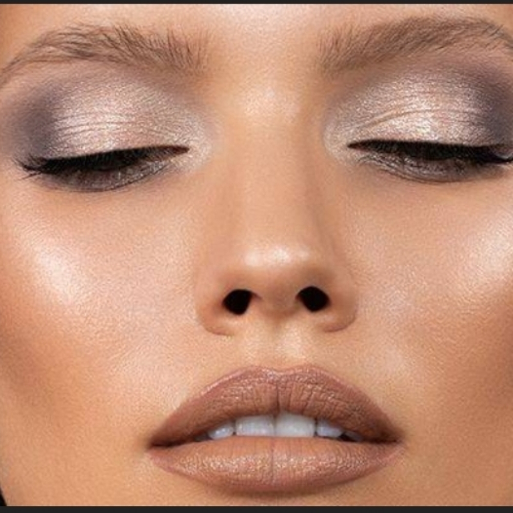 Chroma Crystal Liquid Eyeshadow
